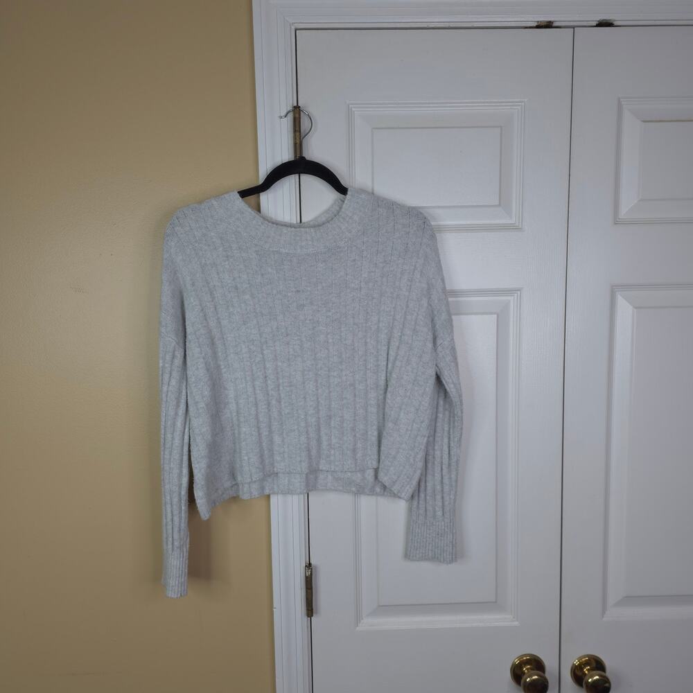 American Eagle Grey Ribbed Knit Cropped Crewneck Sweater XS